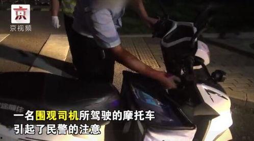 吃瓜群众加狗仔队视频,揭秘娱乐圈幕后真相