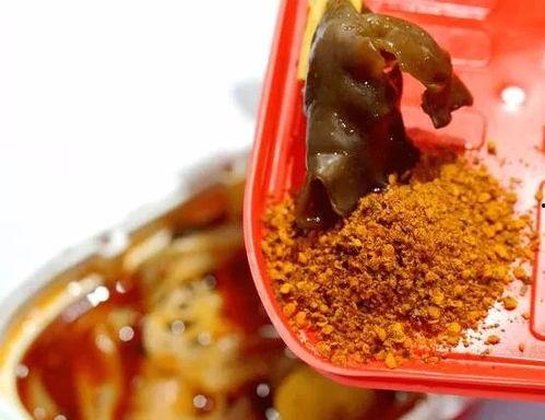 瓜妞吃自热小火锅视频,热辣开胃一网打尽